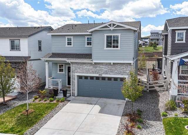 Property at 1933 Villageview Ln, Castle Rock, CO 80104, 3 beds, 3 baths