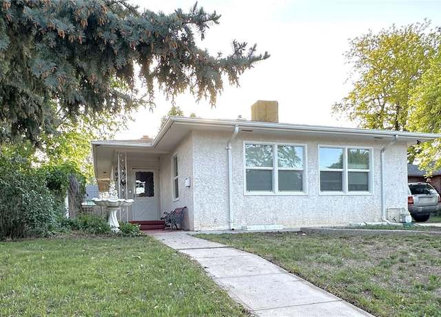 Property at 107 Creston Dr, Pueblo, CO 81004, 3 beds, 2 baths