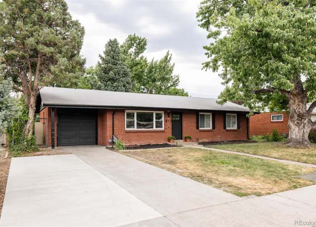 Property at 812 S Holly St, Denver, CO 80246, 4 beds, 3 baths