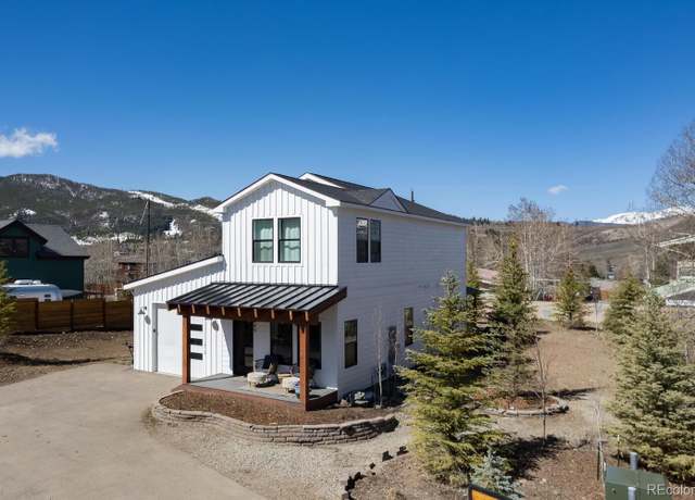 Property at 149 Honeysuckle Dr, Dillon, CO 80435, 4 beds, 3 baths
