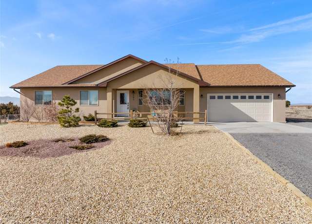 Property at 283 S Montecito Dr, Pueblo, CO 81007, 4 beds, 2 baths