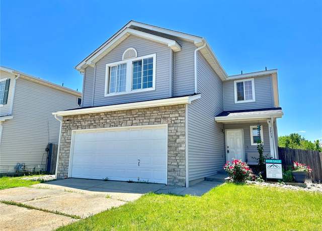 Property at 2033 Espana Way, Aurora, CO 80011, 3 beds, 3 baths