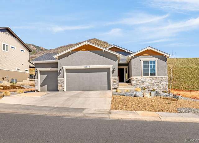 Property at 4706 Mesa Top Dr, Monument, CO 80132, 5 beds, 3 baths