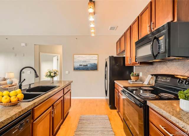 Property at 2705 S Danube Way #306, Aurora, CO 80013, 2 beds, 1 bath