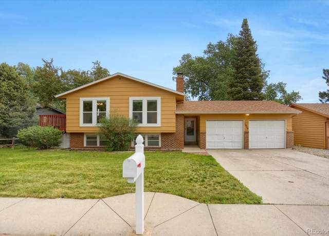 Property at 1010 Vondelpark Dr, Colorado Springs, CO 80907, 4 beds, 2 baths