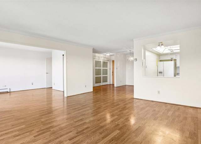 Property at 13601 E Marina Dr #604, Aurora, CO 80014, 2 beds, 2 baths
