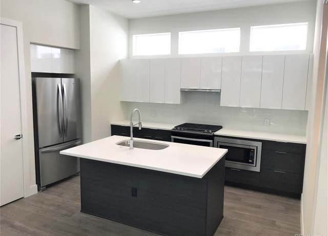 Property at 2865 W 24th Ave, Denver, CO 80211, 2 beds, 3 baths
