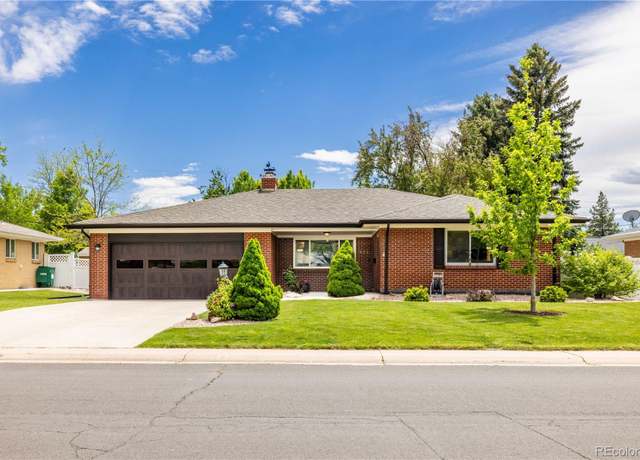Property at 428 W Valleyview Ave, Littleton, CO 80120, 4 beds, 4 baths