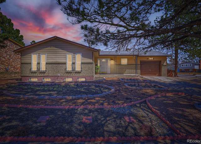 Property at 2922 Flintridge Pl, Colorado Springs, CO 80918, 5 beds, 3 baths