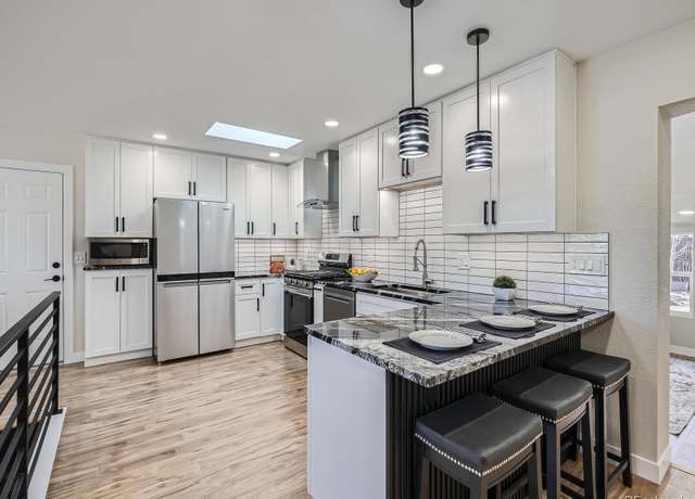 Property at 35 Everett St, Lakewood, CO 80226, 5 beds, 3 baths