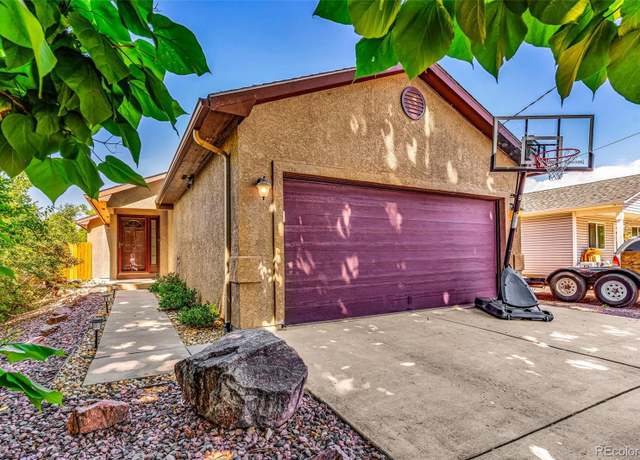 Property at 221 Del Rey Ave, Canon City, CO 81212, 3 beds, 2 baths