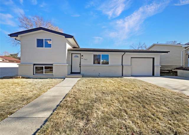 Property at 762 S Simms St, Lakewood, CO 80228, 3 beds, 2 baths