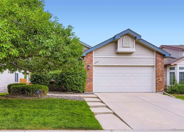 Property at 2247 S Lima Ct, Aurora, CO 80014, 3 beds, 3 baths