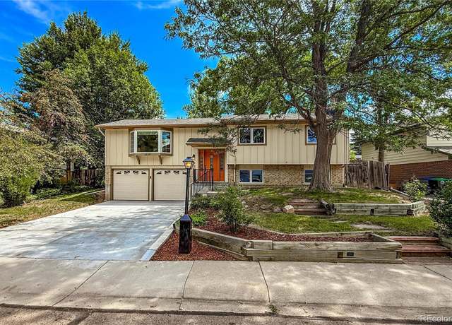 Property at 1536 S Terry St, Longmont, CO 80501, 4 beds, 3 baths