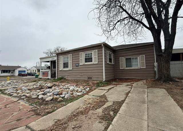 Property at 11515 E 17th Ave, Aurora, CO 80010, 3 beds, 1 bath
