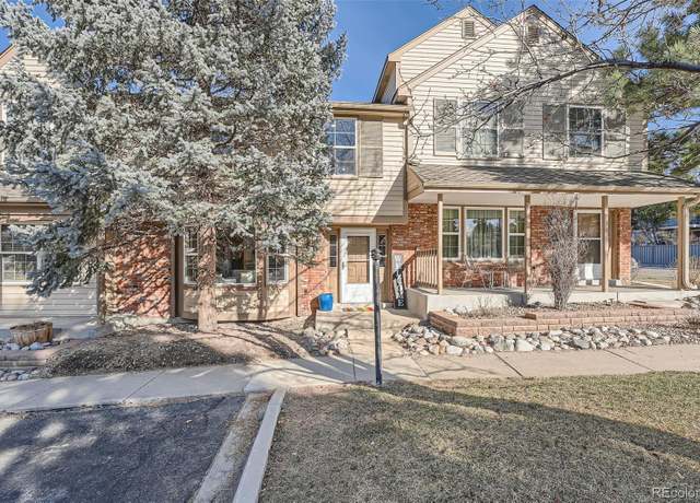 Property at 6914 E Briarwood Dr, Centennial, CO 80112, 4 beds, 4 baths