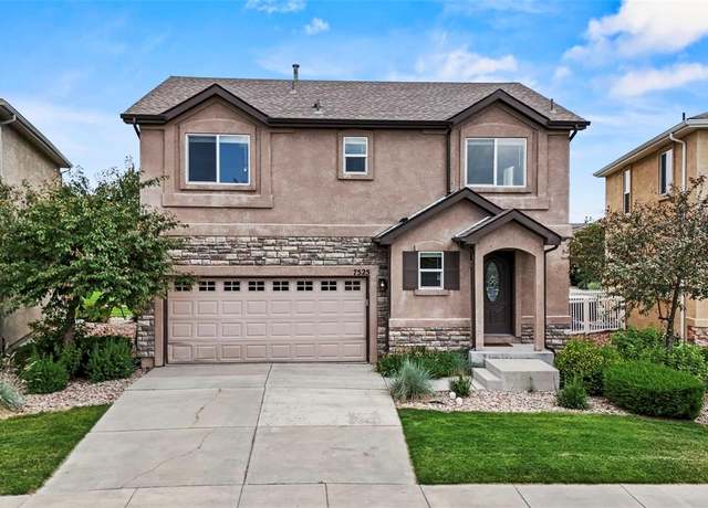 Property at 7525 Stetson Highlands Dr, Colorado Springs, CO 80923, 4 beds, 4 baths