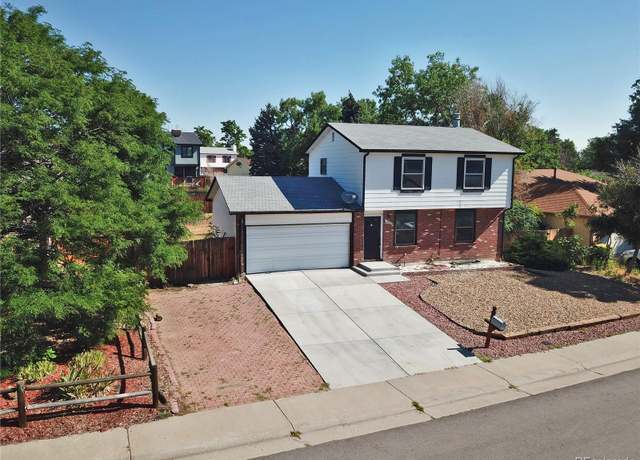 Property at 17055 E Milan Cir, Aurora, CO 80013, 3 beds, 3 baths