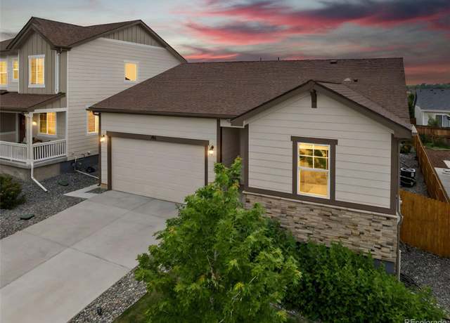 Property at 105 Vista Canyon Dr, Castle Rock, CO 80104, 2 beds, 2 baths