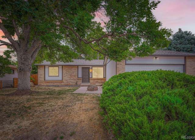 Property at 2512 S Sable Way, Aurora, CO 80014, 3 beds, 2 baths