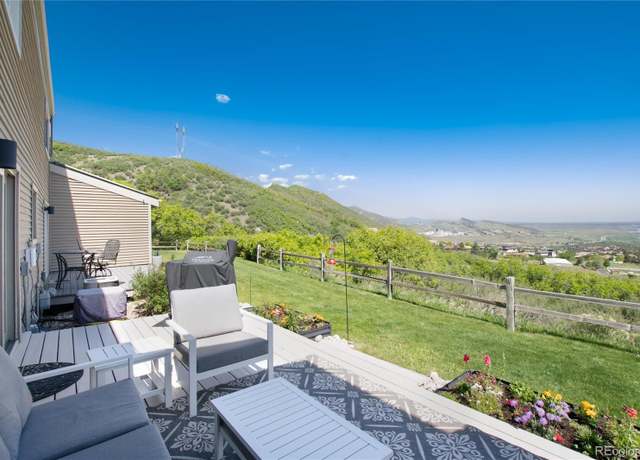 Property at 6980 Fargo Trl, Littleton, CO 80125, 3 beds, 3 baths