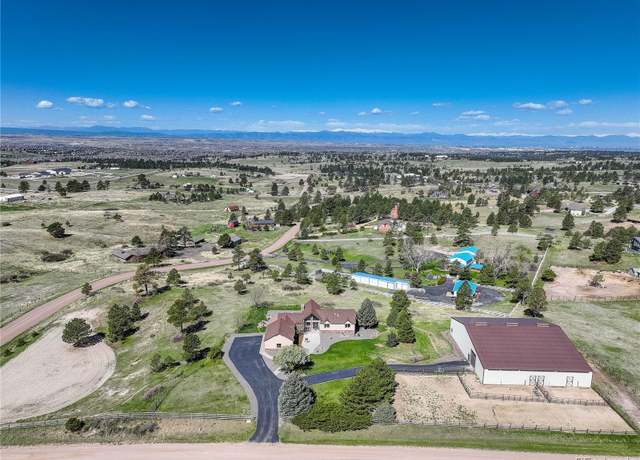 Property at 11251 Forest Hills Dr, Parker, CO 80138, 6 beds, 3 baths