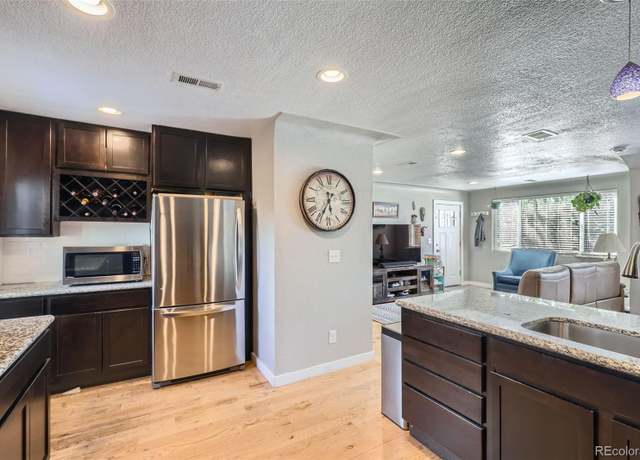 Property at 2901 N Glencoe St, Denver, CO 80207, 3 beds, 2 baths