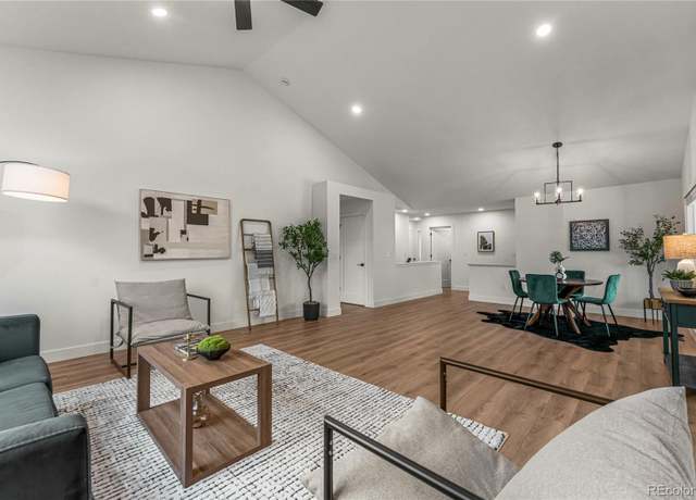 Property at 4043 E Geddes Cir, Centennial, CO 80122, 3 beds, 3 baths