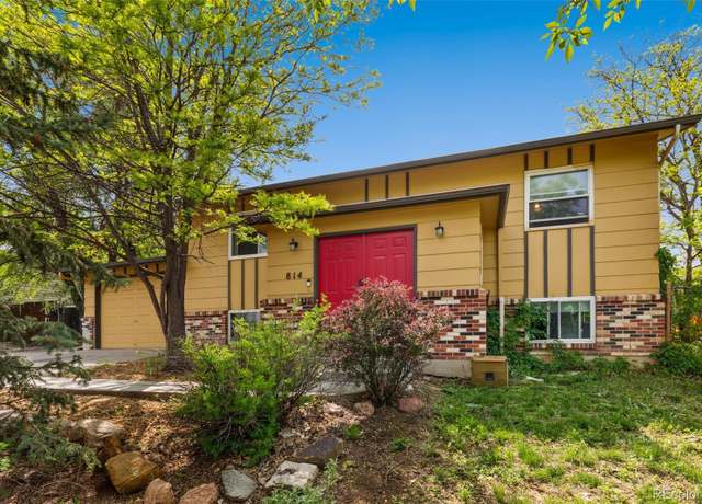 Property at 814 Paradise Ln, Colorado Springs, CO 80904, 4 beds, 2 baths