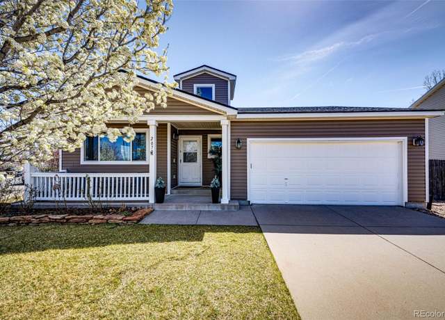 Property at 2070 E 125th Pl, Thornton, CO 80241, 3 beds, 3 baths
