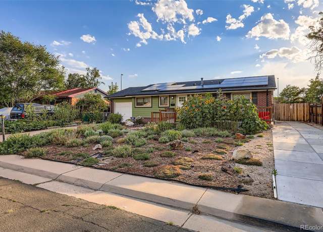 Property at 471 Iola St, Aurora, CO 80010, 5 beds, 3 baths