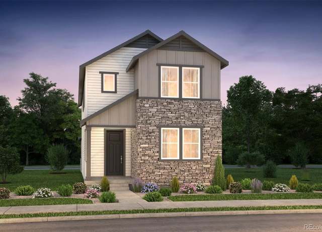 Property at 6227 N Nepal St, Aurora, CO 80019, 3 beds, 3 baths