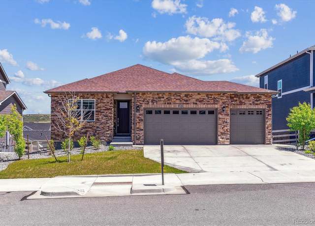 Property at 4992 Trails Edge Ln, Castle Rock, CO 80104, 4 beds, 2 baths