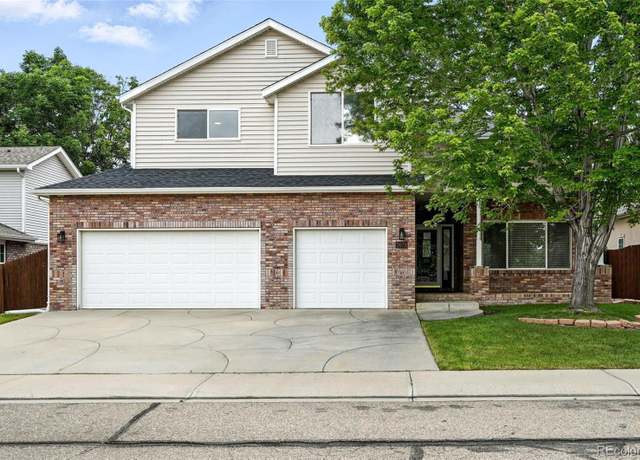 Property at 2078 Goldfinch Ct, Longmont, CO 80503, 4 beds, 3 baths