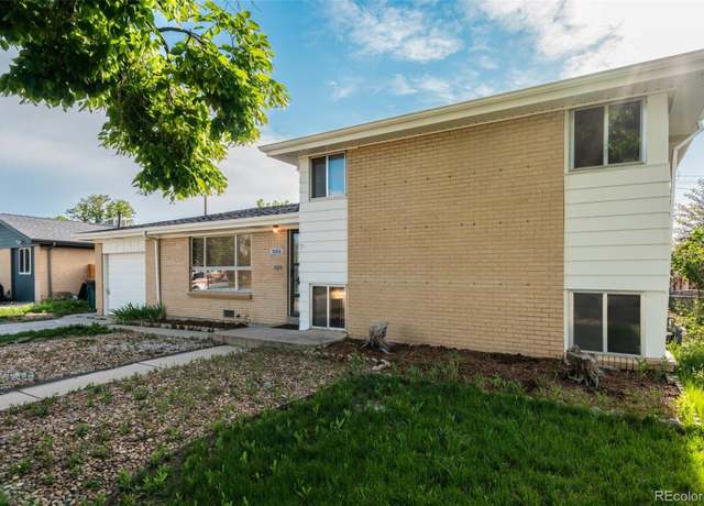 Property at 3055 Carson St, Aurora, CO 80011, 3 beds, 2 baths