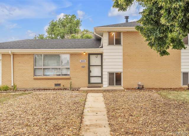 Property at 3055 Carson St, Aurora, CO 80011, 3 beds, 2 baths