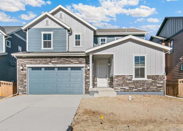 Property at 20915 E 61st Dr, Aurora, CO 80019, 4 beds, 3 baths