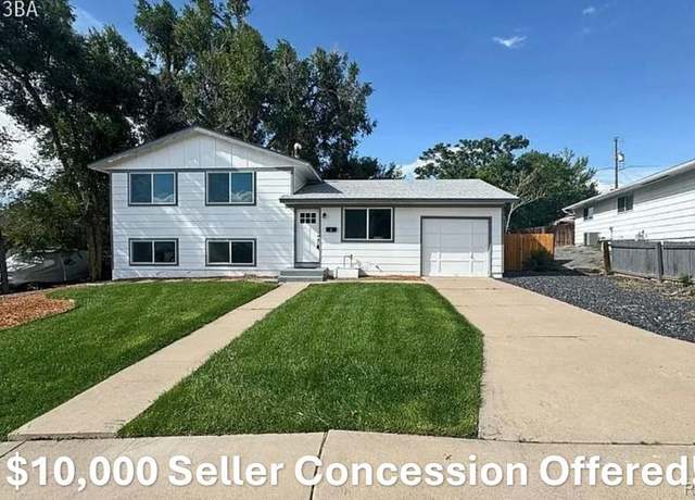 Property at 5 Tweed Ln, Pueblo, CO 81001, 5 beds, 3 baths
