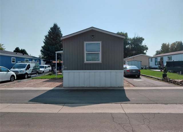 Property at 1952 Quintero St, Aurora, CO 80011, 3 beds, 2 baths