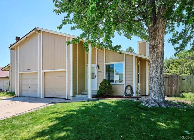 Property at 15440 E Oberlin Pl, Aurora, CO 80013, 4 beds, 3 baths