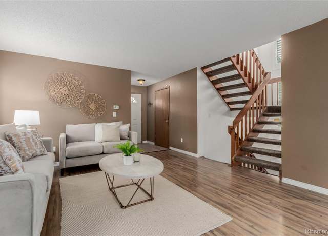 Property at 6119 Zenobia Ct, Arvada, CO 80003, 3 beds, 3 baths