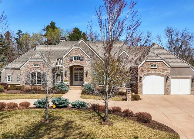Property at 32 Broadmoor Ave, Colorado Springs, CO 80906, 4 beds, 7 baths