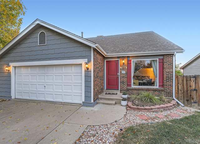 Property at 7814 Club Crest Dr, Arvada, CO 80005, 3 beds, 3 baths