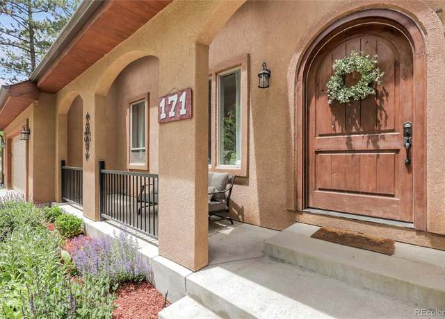 Property at 171 Columbine St, Larkspur, CO 80118, 6 beds, 3 baths