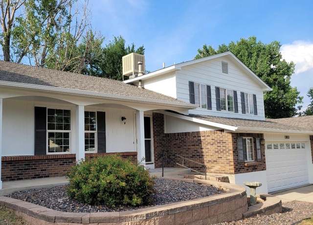 Property at 13833 W 68th Ave, Arvada, CO 80004, 4 beds, 3 baths