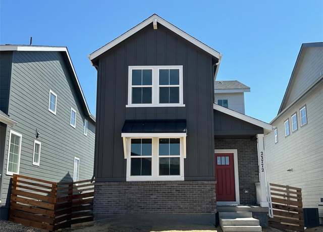 Property at 23772 E 33rd Pl, Aurora, CO 80019, 3 beds, 3 baths