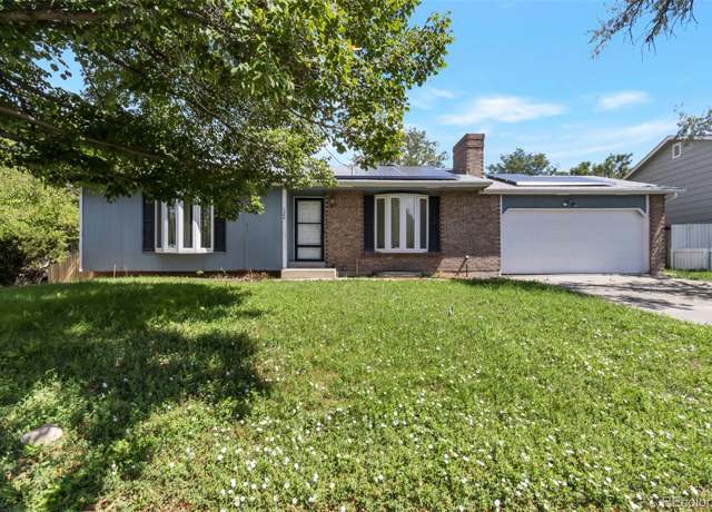 Property at 1204 S Salida Way, Aurora, CO 80017, 4 beds, 2 baths