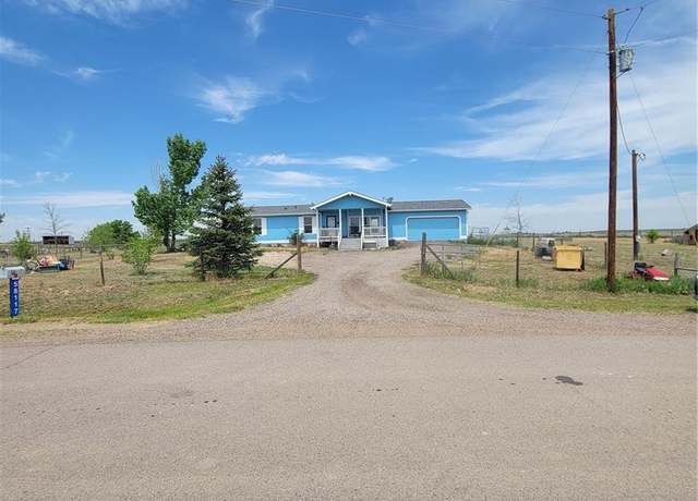 Property at 58117 E 42nd Dr, Strasburg, CO 80136, 3 beds, 2 baths