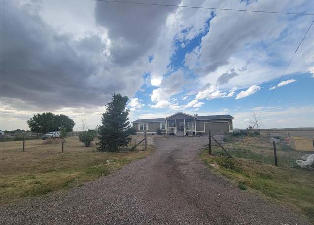 Property at 58117 E 42nd Dr, Strasburg, CO 80136, 3 beds, 2 baths
