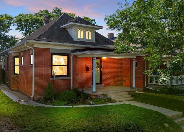Property at 1031 S Pennsylvania St, Denver, CO 80209, 2 beds, 1 bath